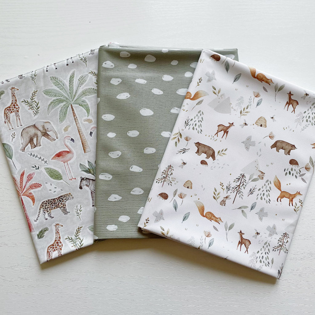 Splash mat - Sage Spots | Bobbin and Bumble.