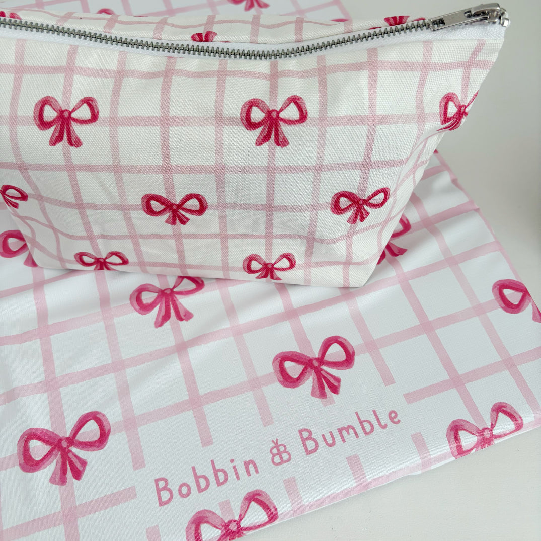 Nappy Wallet - Pink Bows