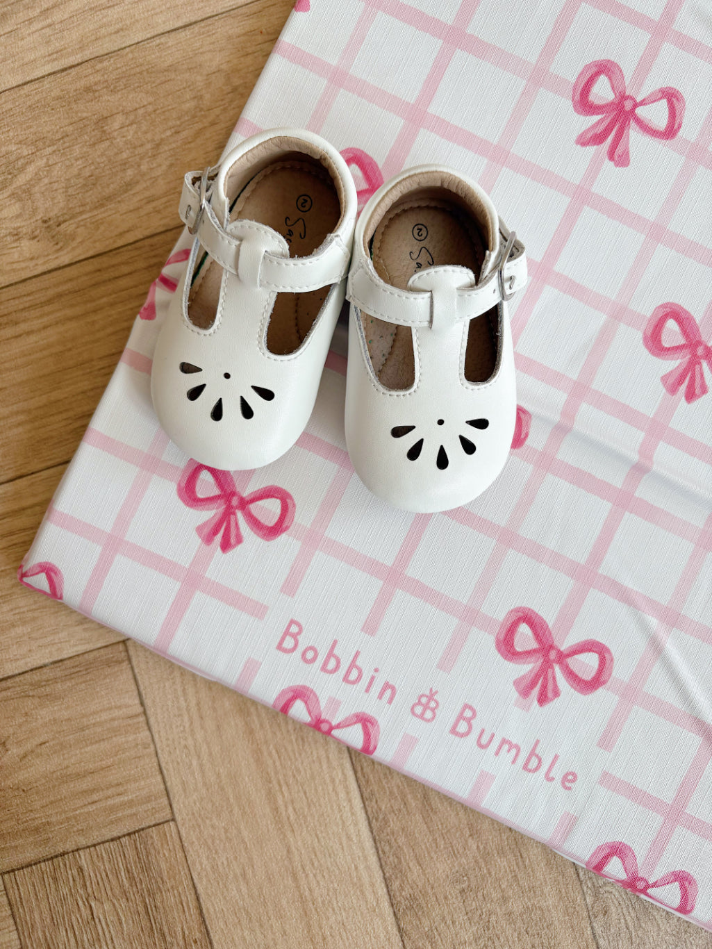 Travel Changing Mat - Pink Bows