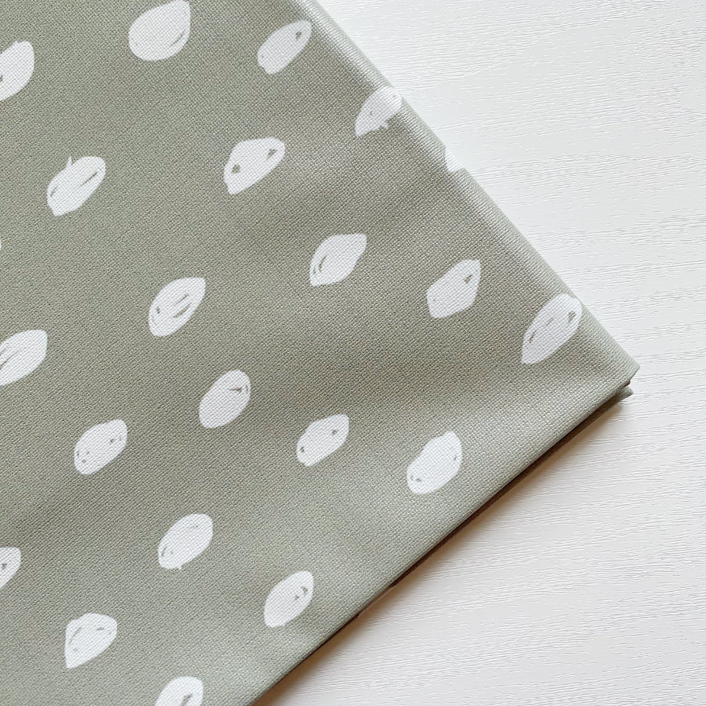 Splash mat - Sage Spots | Bobbin and Bumble.