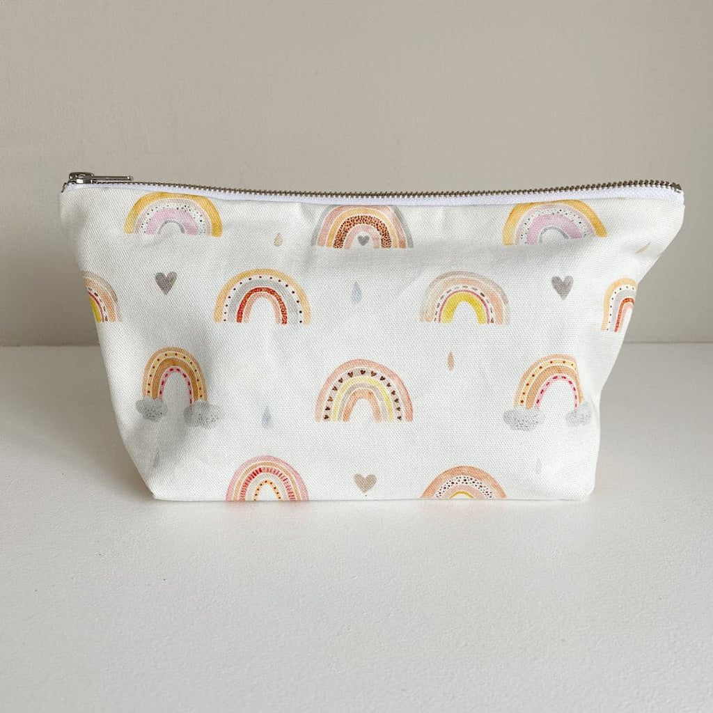 Nappy and wipes pouch - Beau Rainbow Print | Bobbin and Bumble.