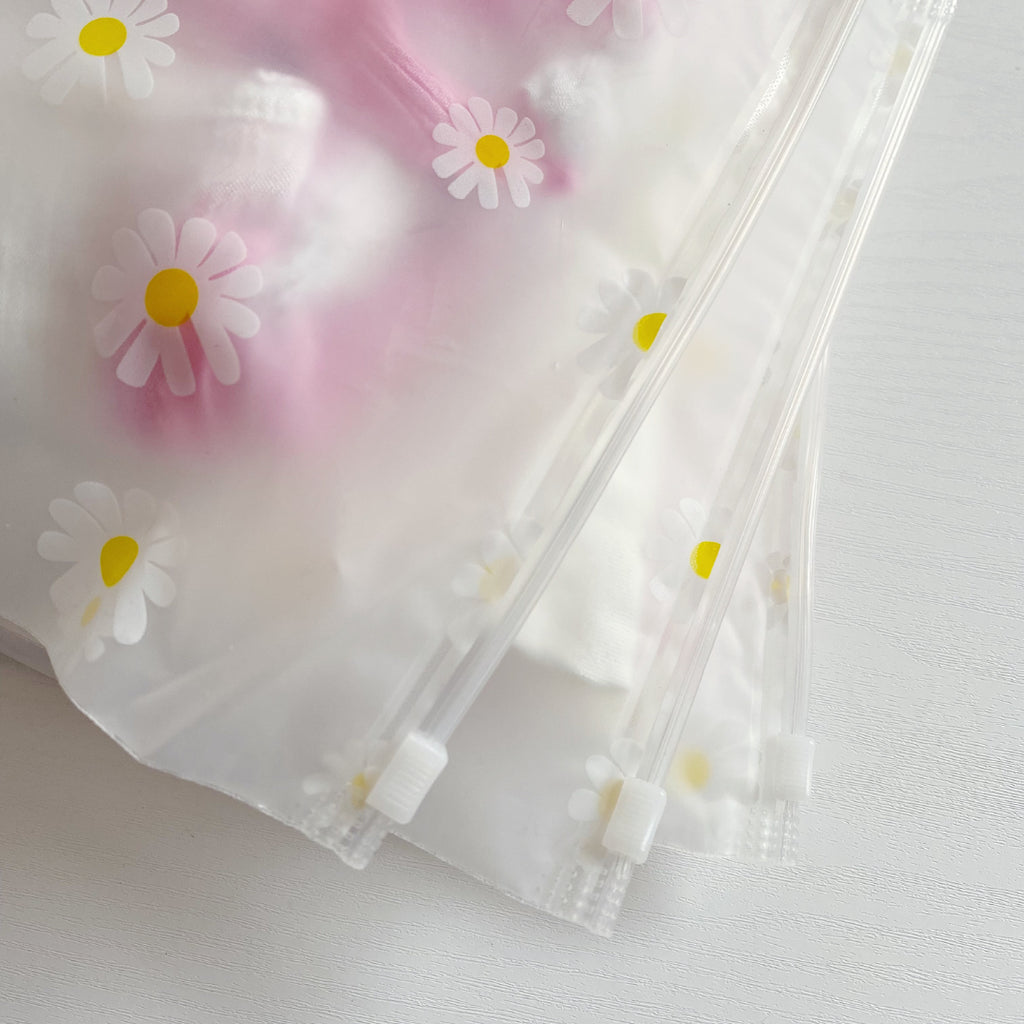 Daisy Print Zip Lock Hospital Organiser Bags | Bobbin and Bumble.