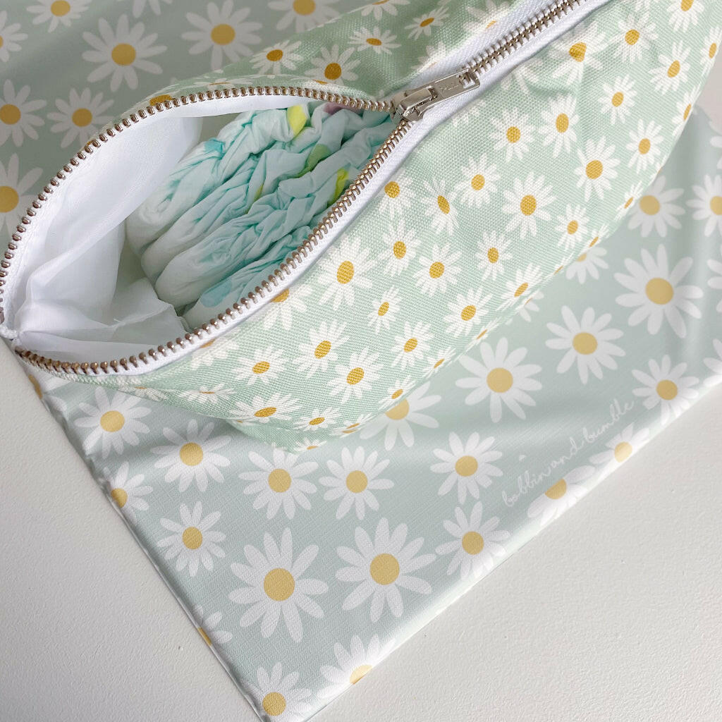 Nappy Pouch - Daisy Print | Bobbin and Bumble.